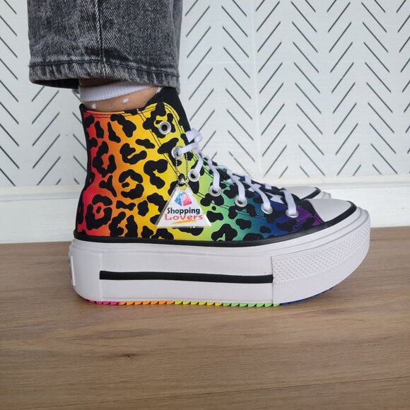 ❤️Converse Chuck Taylor Lift Platform Pride Sz 8 Women's Shoes Leopard A15782C❤️